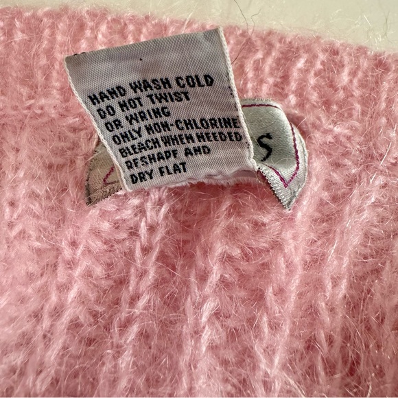 50%Mohair Vintage 1960s Covers super fuzzy feminine retro sweater .Size L - Picture 7 of 11